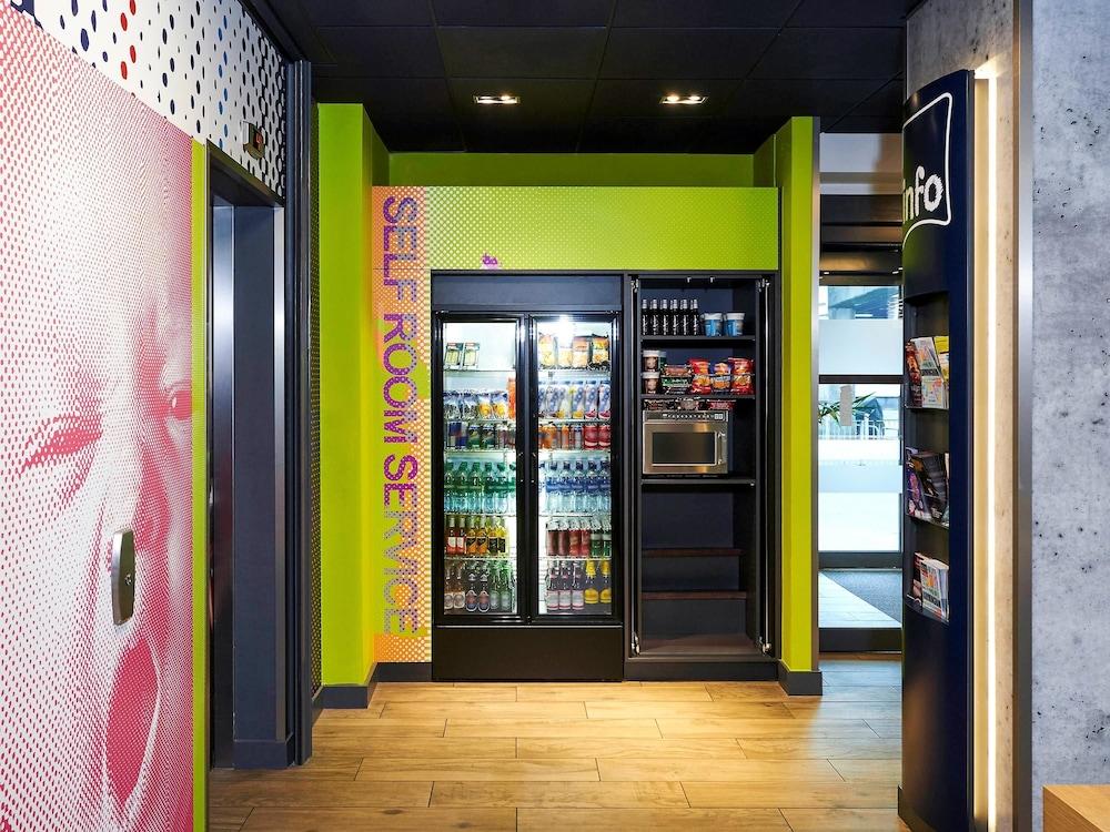 ibis Birmingham International Airport – NEC Hotel Bickenhill Bagian luar foto