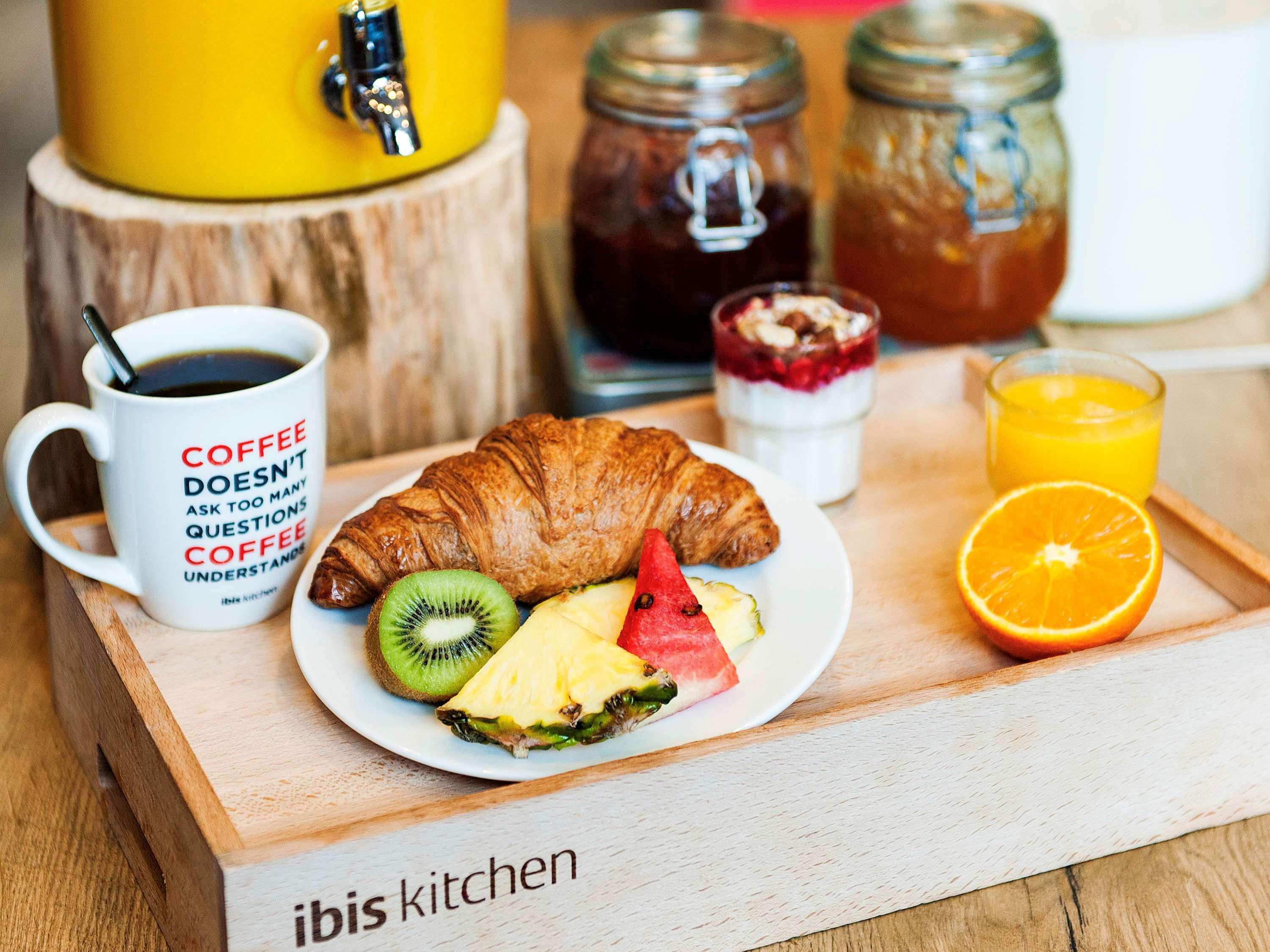 ibis Birmingham International Airport – NEC Hotel Bickenhill Bagian luar foto