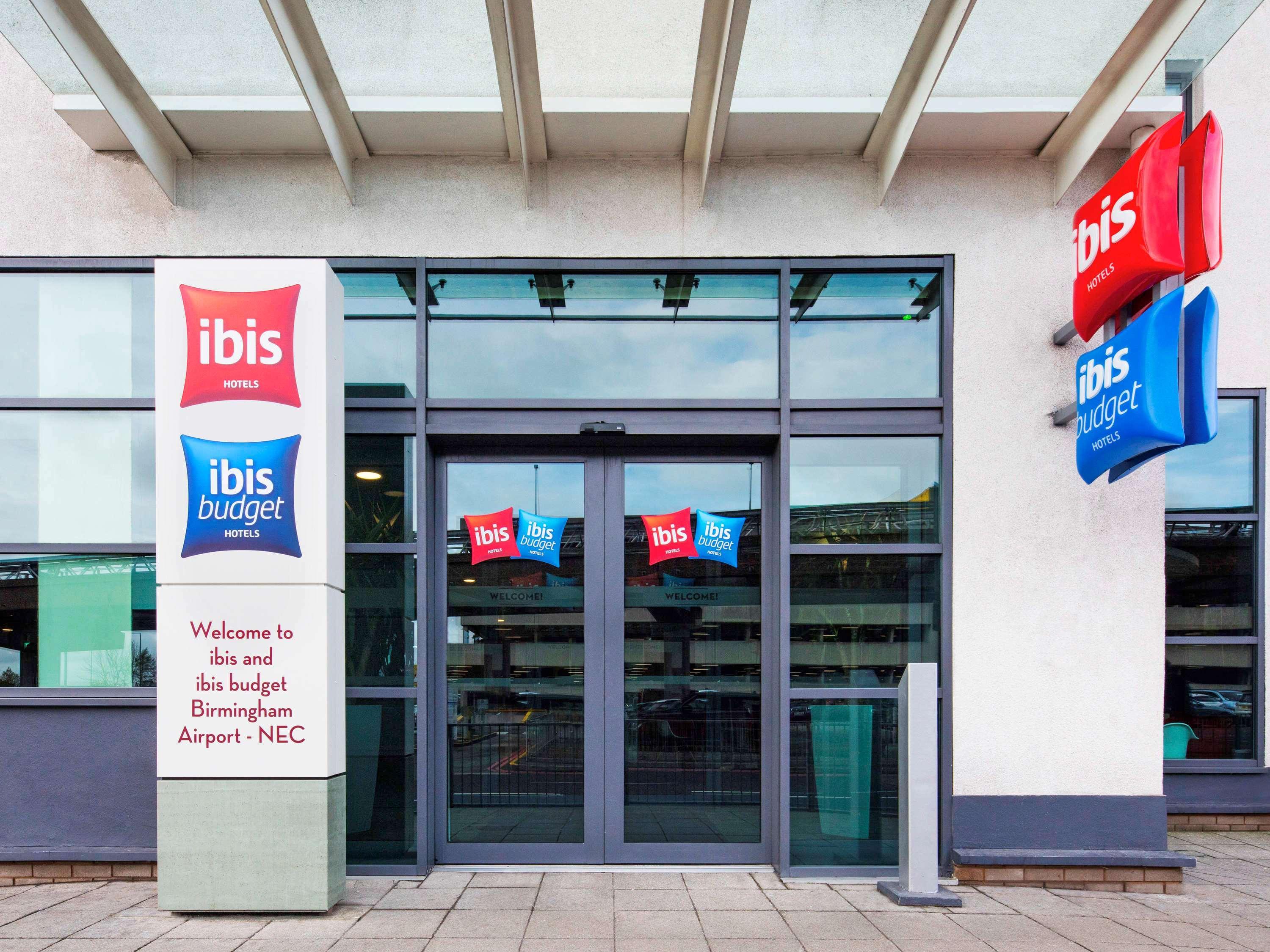 ibis Birmingham International Airport – NEC Hotel Bickenhill Bagian luar foto