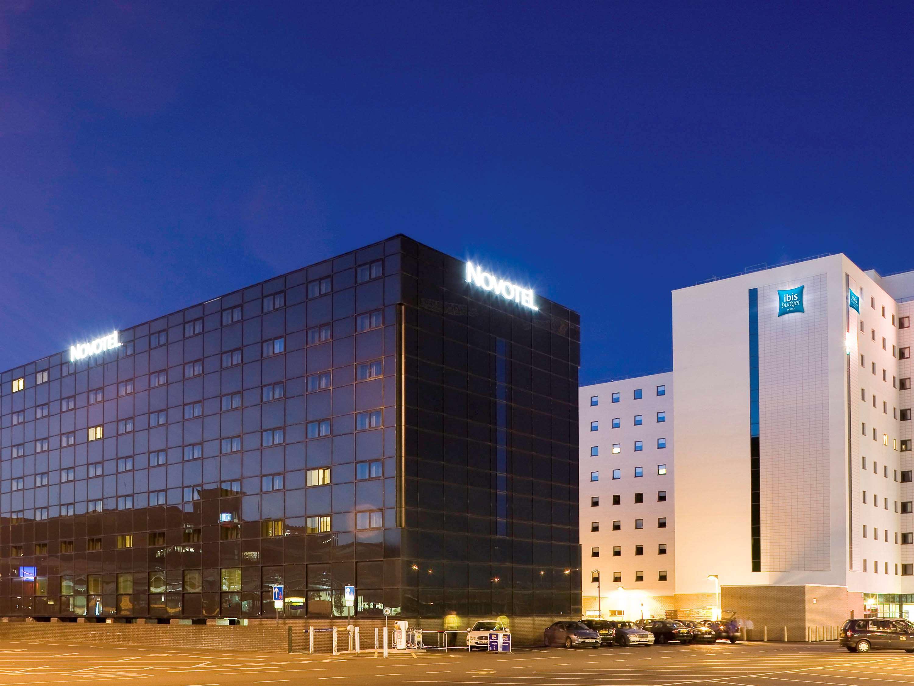 ibis Birmingham International Airport – NEC Hotel Bickenhill Bagian luar foto