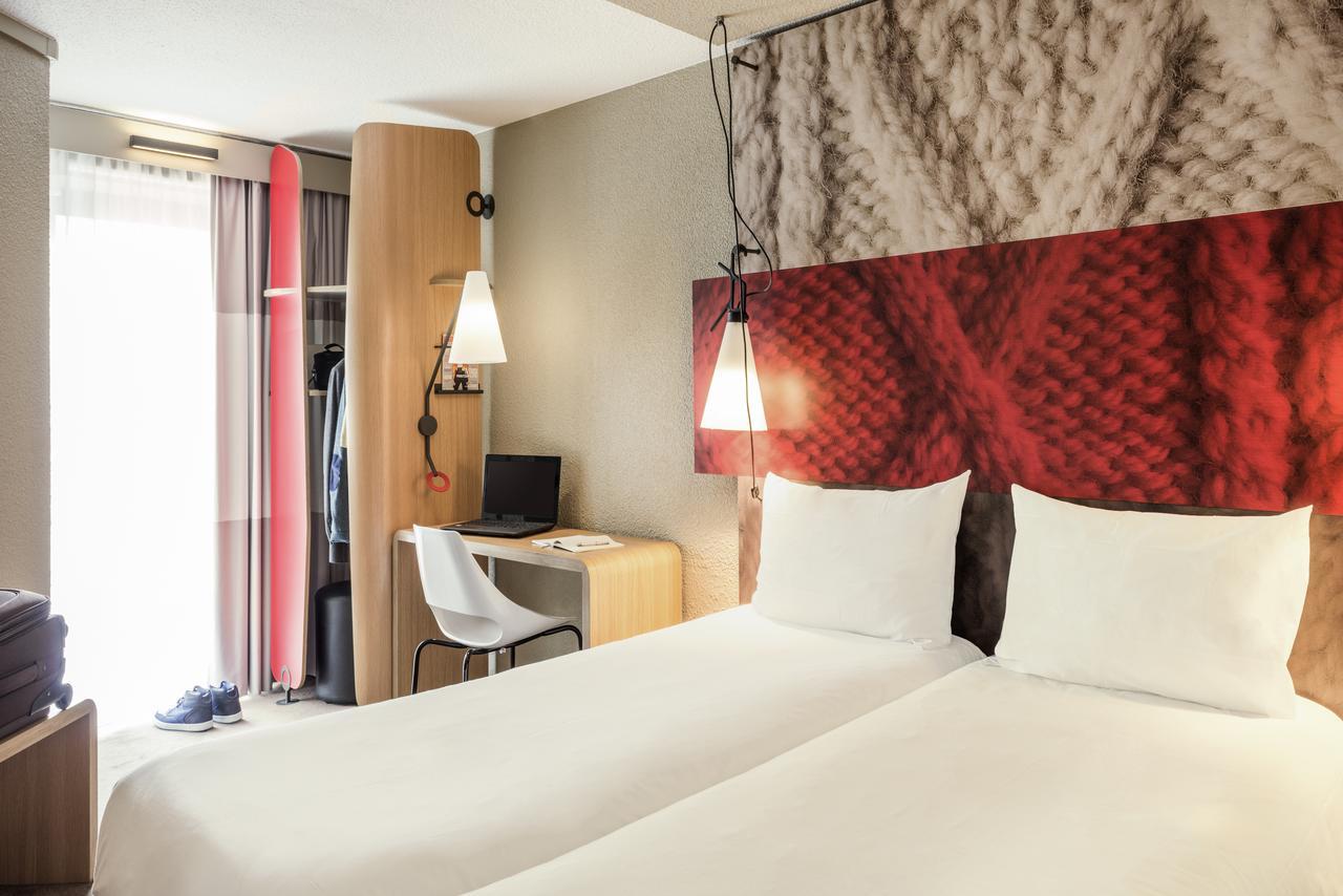 ibis Birmingham International Airport – NEC Hotel Bickenhill Bagian luar foto